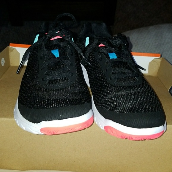 BNIB Nike Flex Experience Run 6 - Picture 6 of 8